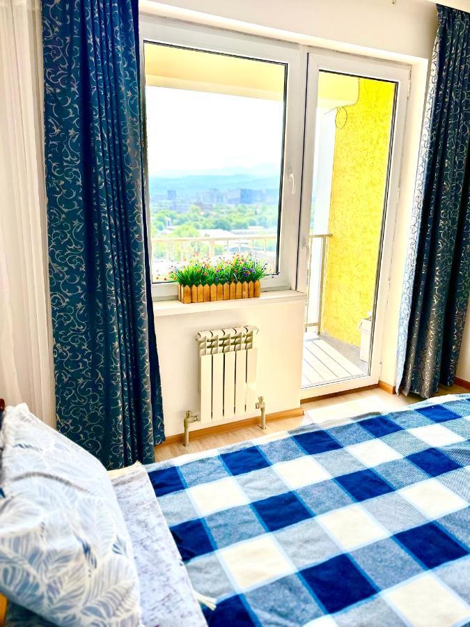 Medinahotelkz, # 70, Вид На Горы, До Арбата 15 Мин Пешком, Halal 알마티 외부 사진